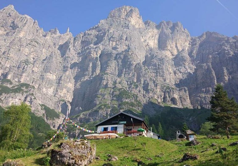 Sentiero trekking ALTA VIA N.1 - TAPPA 12 cortina